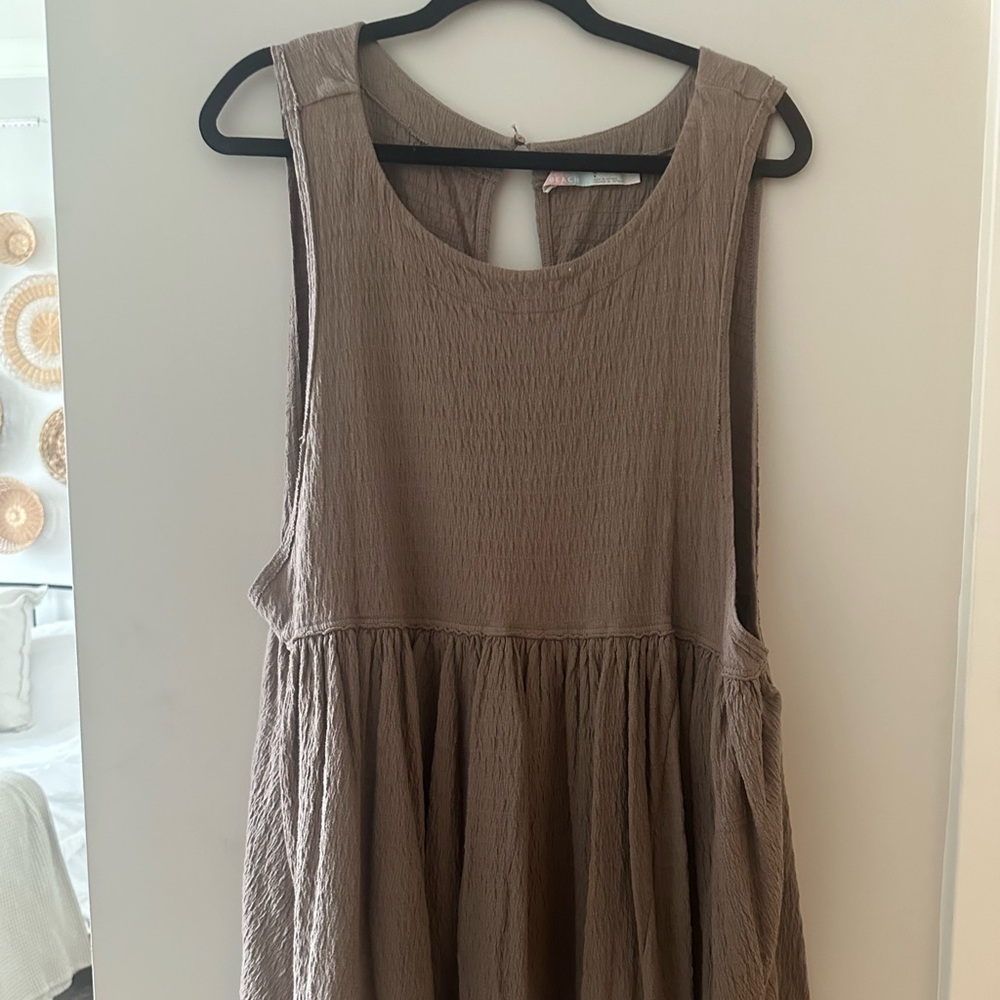 Sleeveless taupe free people Dress